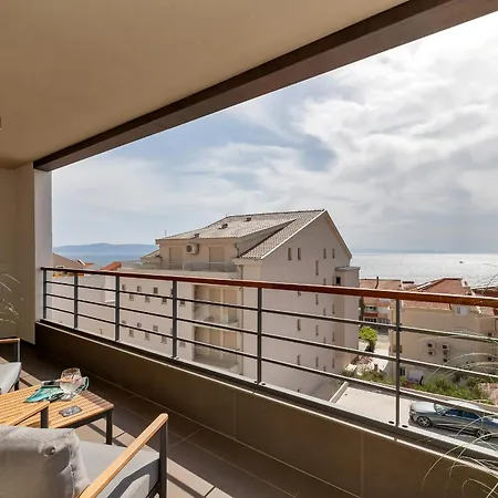公寓 3-4 Luxury L&l - 100m From The - Makarska Exklusiv 图彻皮